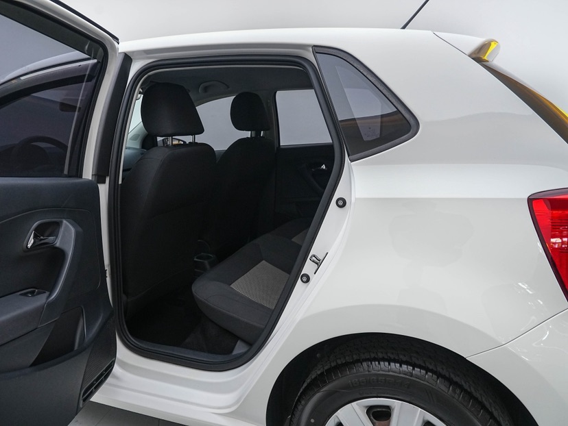Volkswagen Polo 2016 #9 Volkswagen Polo 2016 car image #9