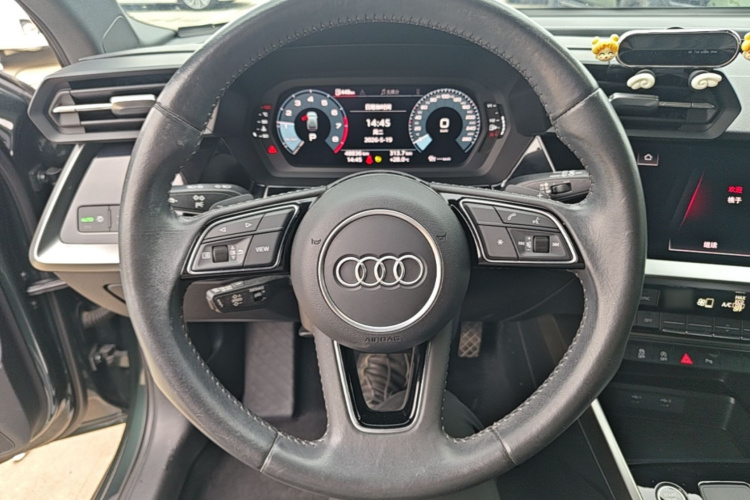 Audi A3 2021 car image #11