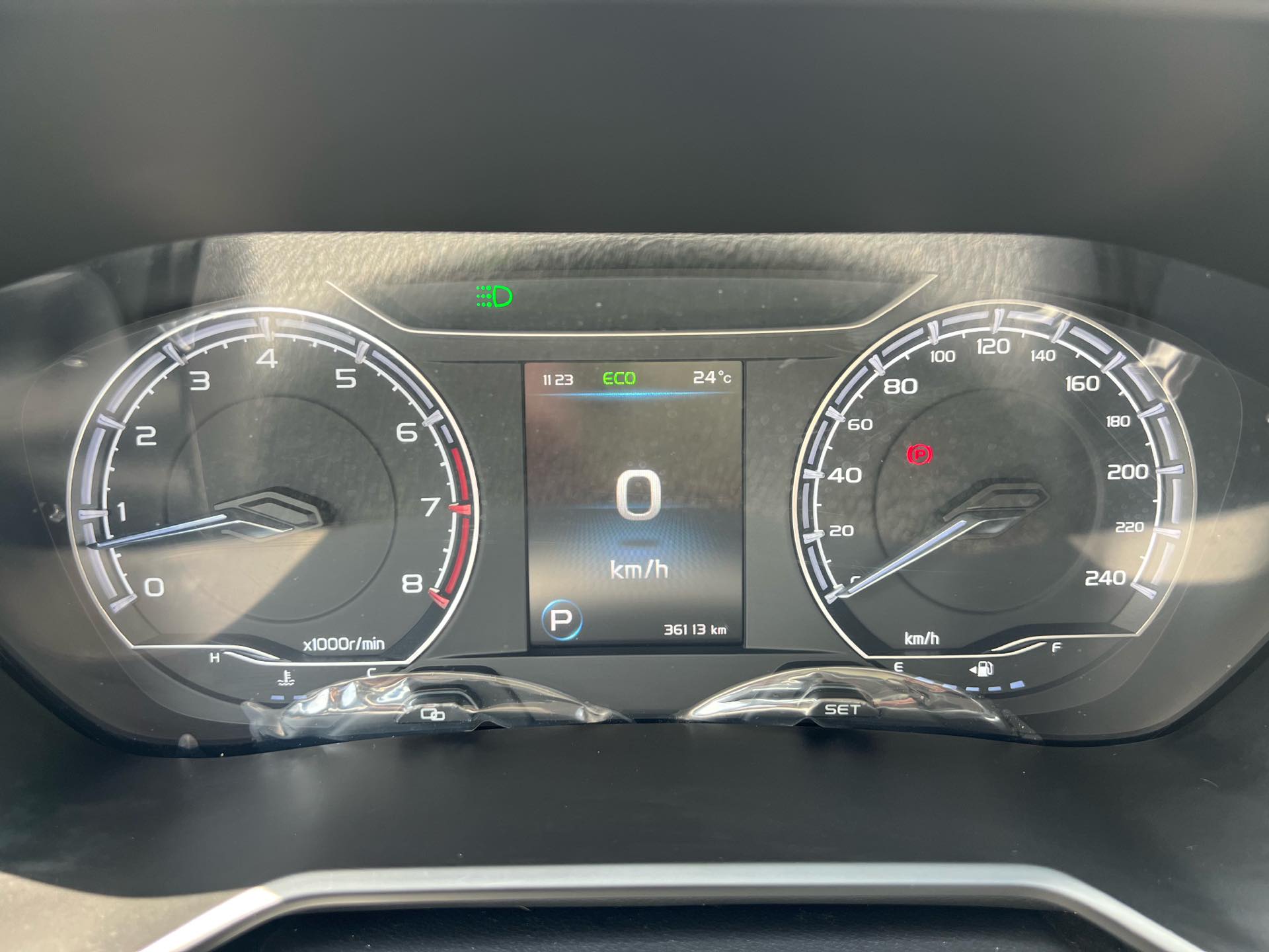 GEELY Vision X6 2022 car image #19