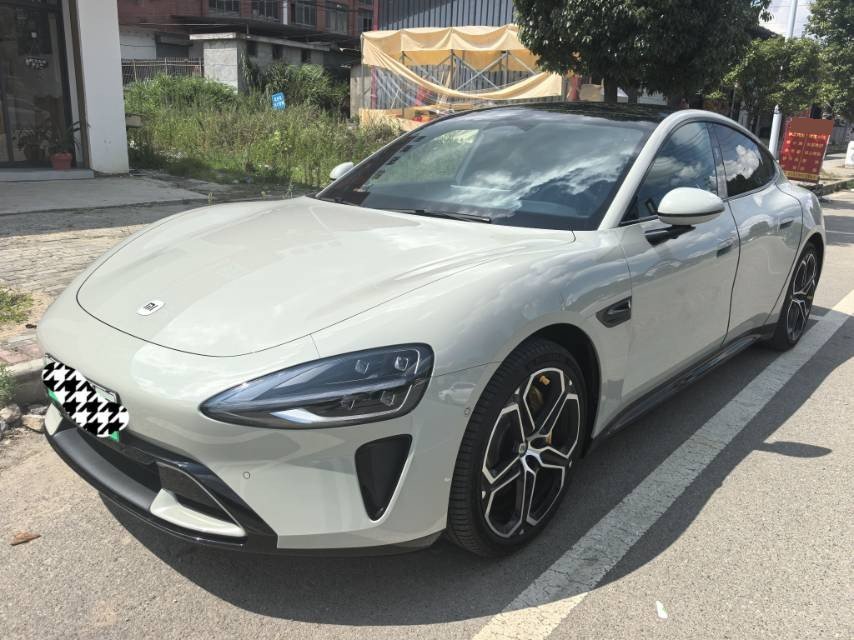 MI SU7 2024 car image 