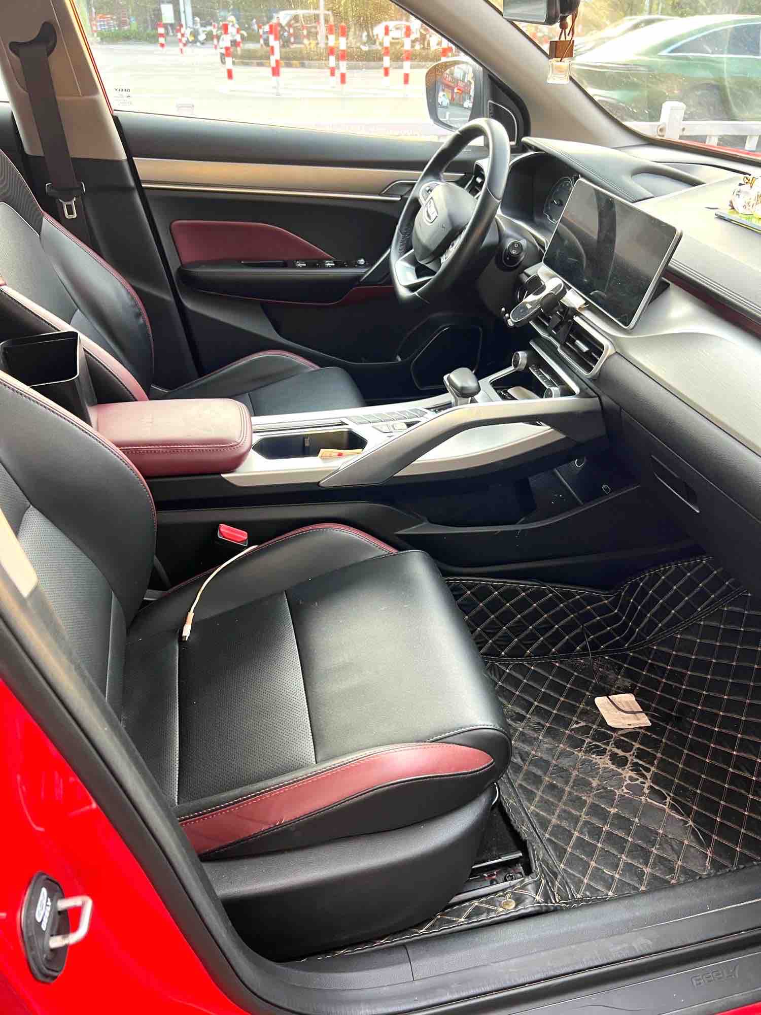 GEELY Coolray 2022 #6 GEELY Coolray 2022 car image #6