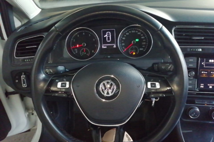 Volkswagen Golf 2020 #11 Volkswagen Golf 2020 car image #11