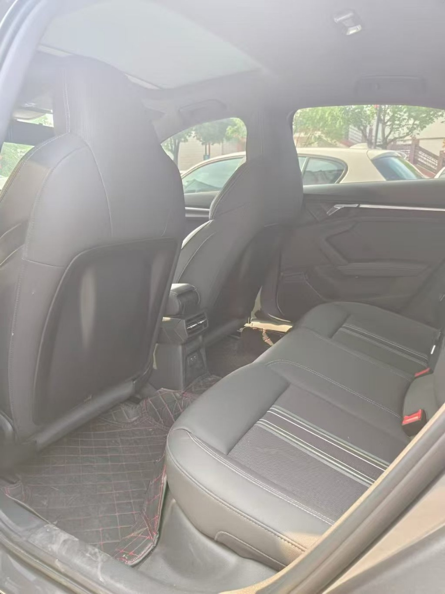 Audi A3 2024 car image #6