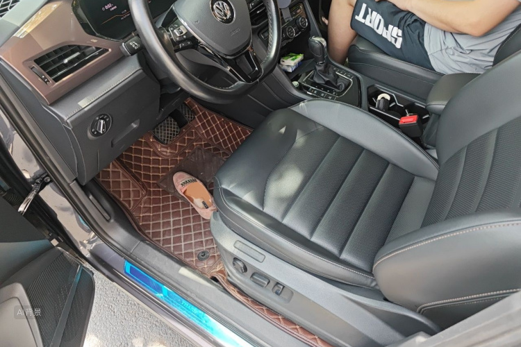 Volkswagen Tharu 2019 #18 Volkswagen Tharu 2019 car image #18