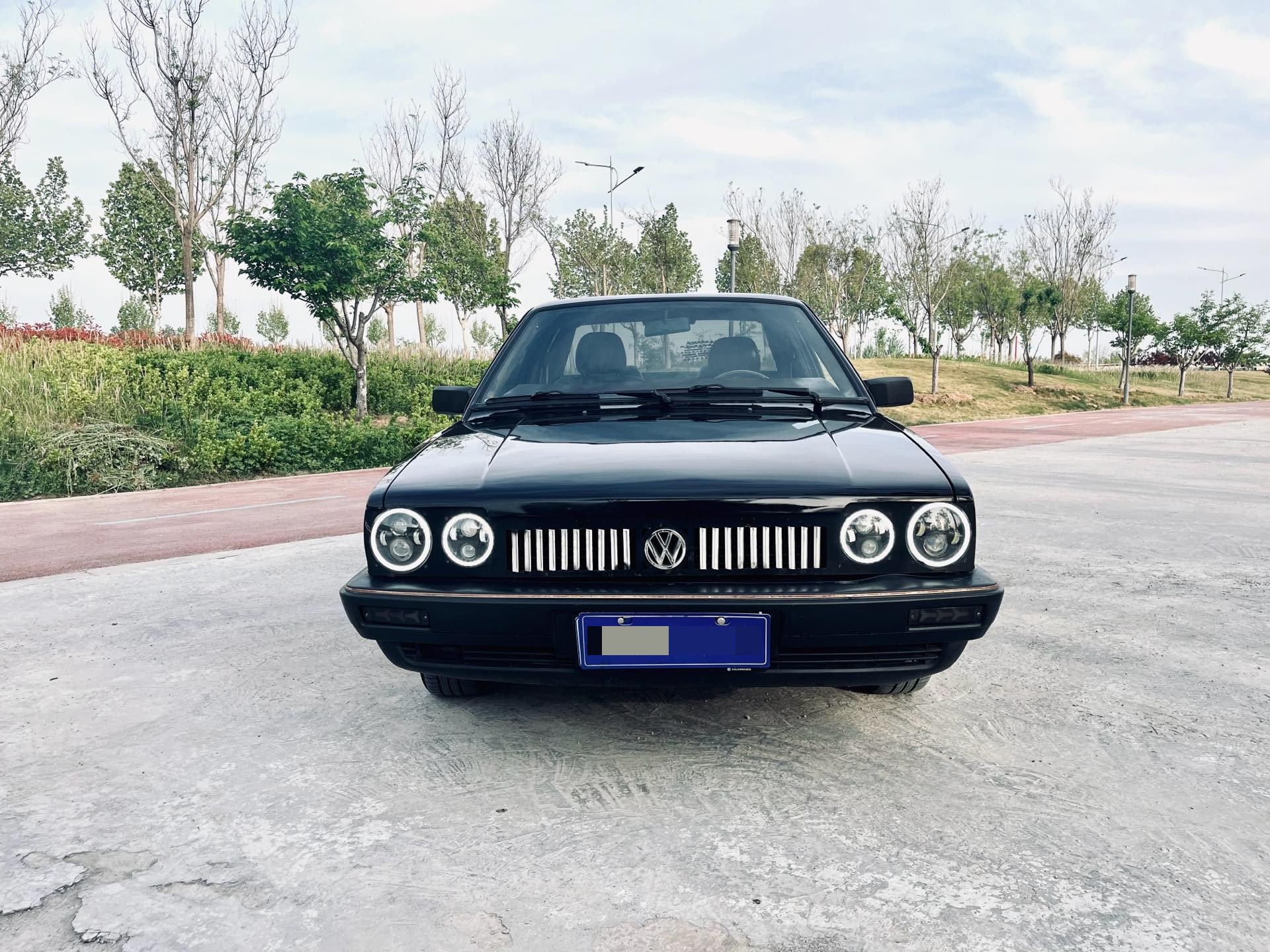 Volkswagen Santana Classic 2011 car image #2