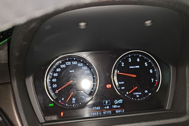 BMW X1 2019 car image #12