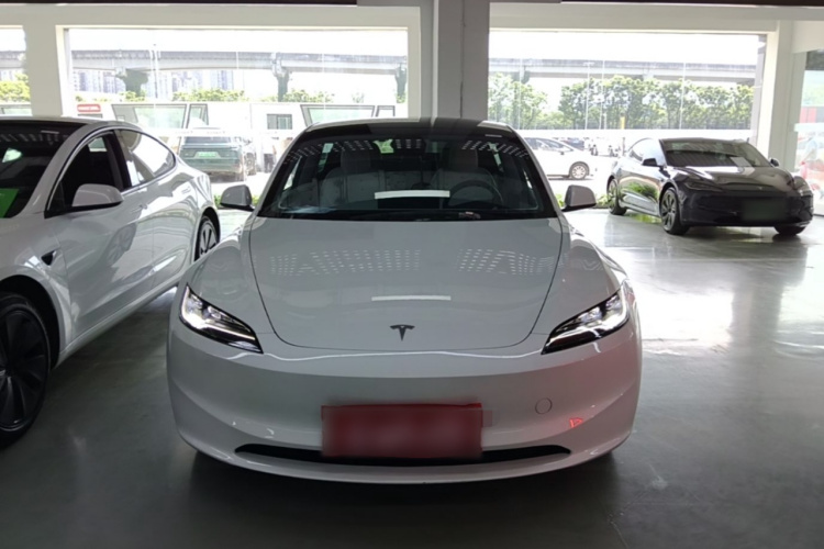 Tesla Model 3 2024 #3 Tesla Model 3 2024 car image #3