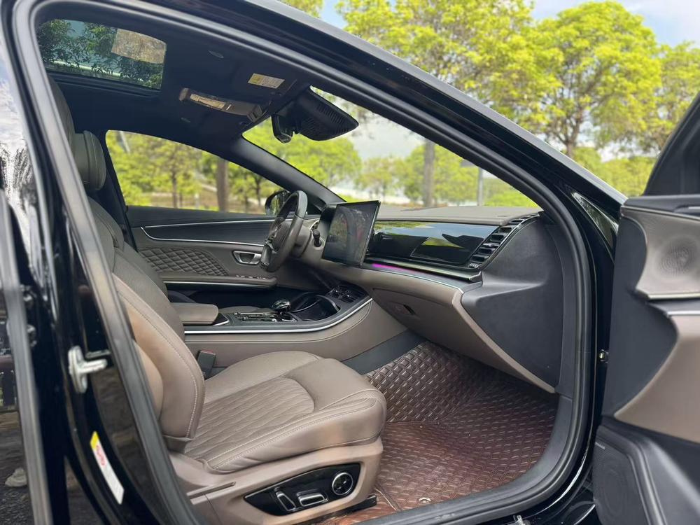 BYD Han 2023 car image #20