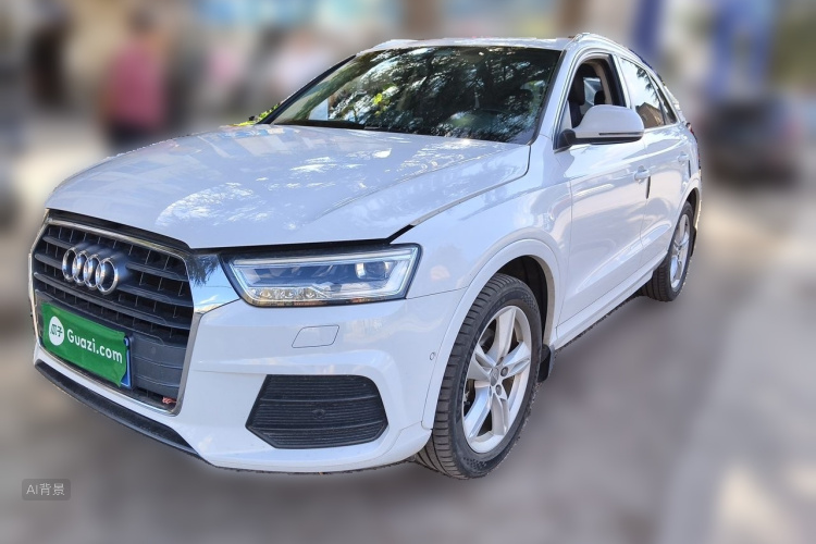 Audi Q3 2017 car image #2