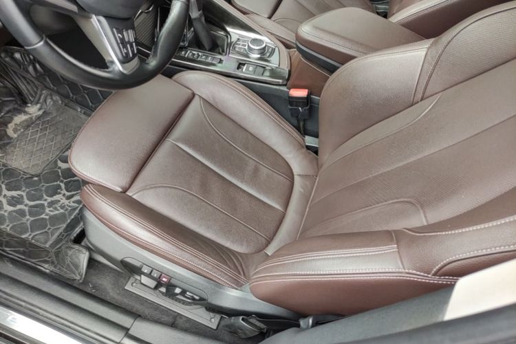 BMW X1 New Energy 2019 #19 BMW X1 New Energy 2019 car image #19
