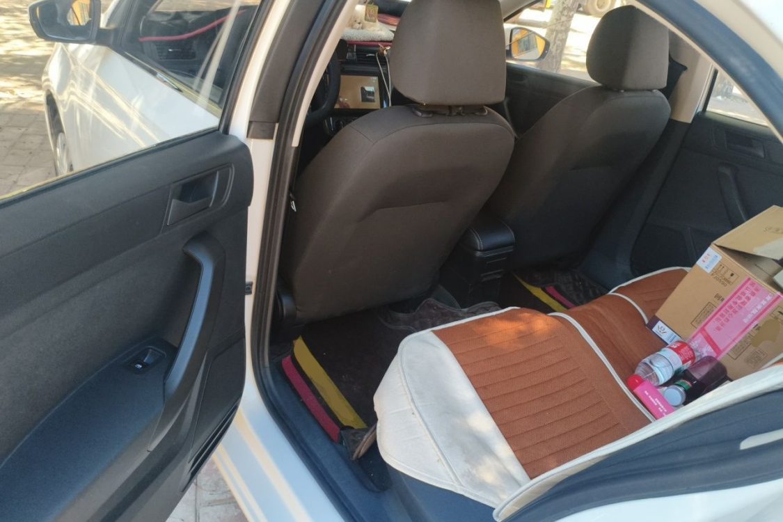 Volkswagen Santana 2020 immagine di auto #19