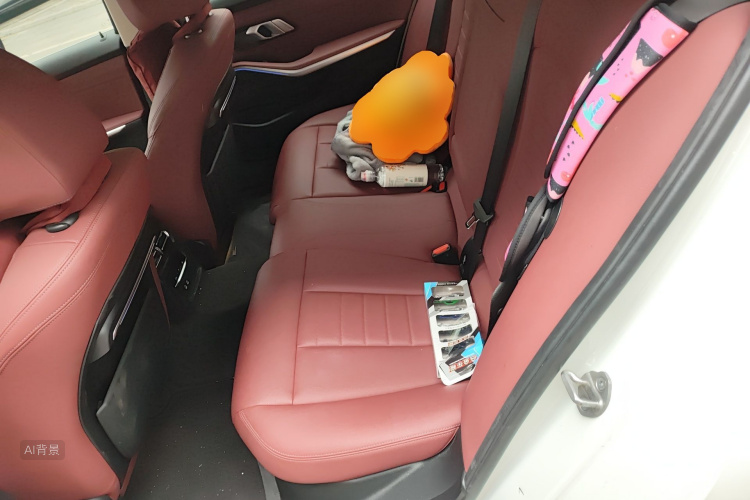 BMW 3 Series 2021 car image #19