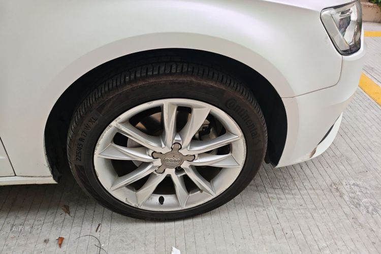 Audi A3 2015 car image #9
