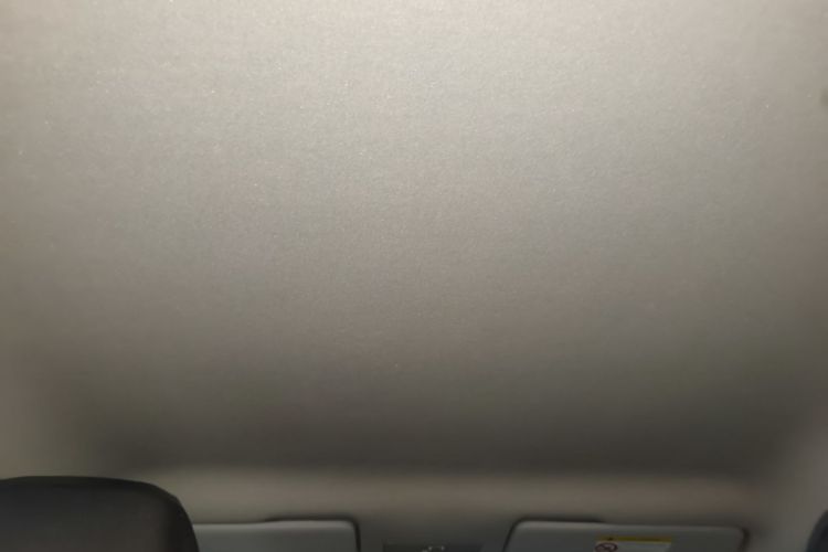 Volkswagen Santana 2017 car image #18