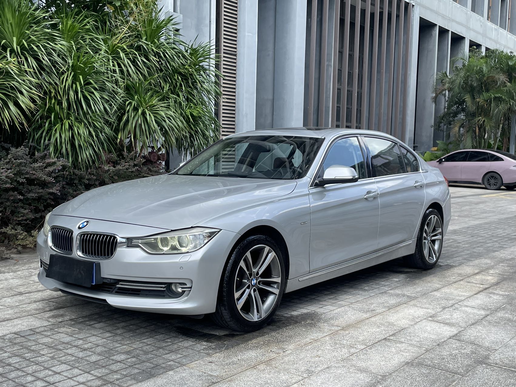 BMW 3 Series 2012 #2 BMW 3 Series 2012 immagine di auto #2