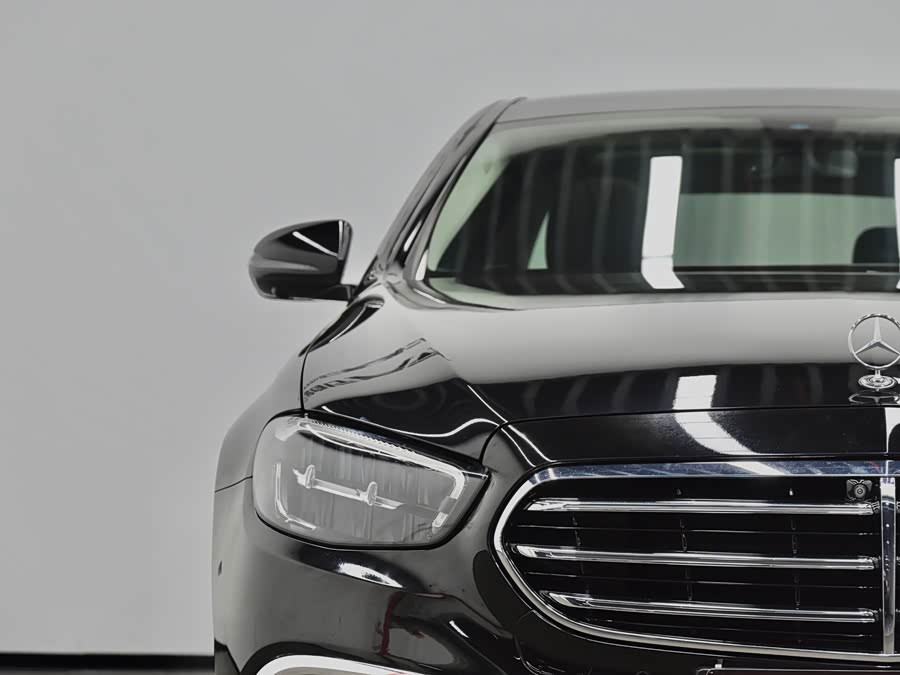 Mercedes-Benz E Class New Energy 2021 car image #38