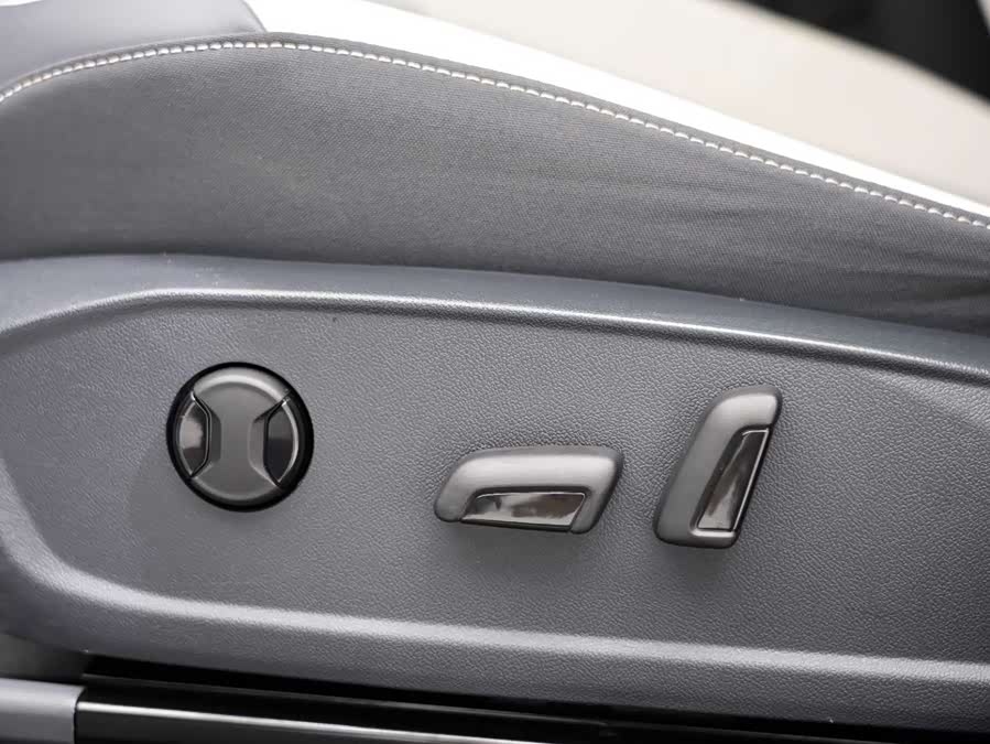 Volkswagen ID.4 Crozz 2024 car image #38