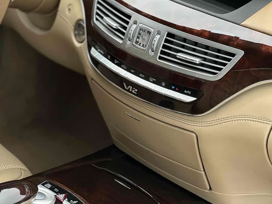 Mercedes-Benz S AMG 2013 #38 Mercedes-Benz S AMG 2013 изображение автомобиля #38