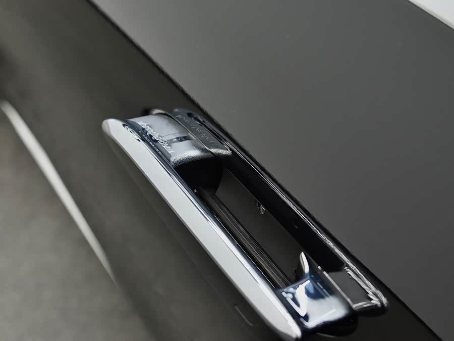 Mercedes-Benz E Class New Energy 2024 immagine di auto #38