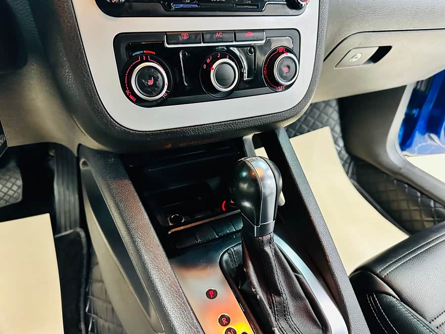 Volkswagen Scirocco 2011 #38 Volkswagen Scirocco 2011 изображение автомобиля #38