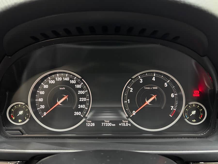 BMW 5 Series 2016 #38 BMW 5 Series 2016 car image #38