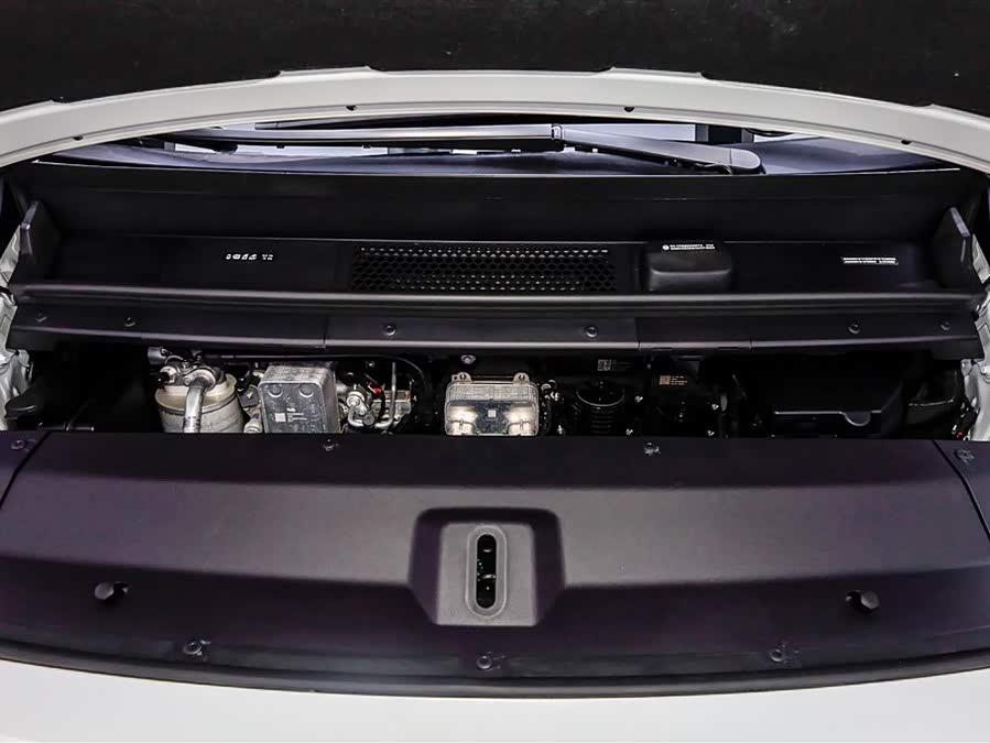 理想汽车 理想MEGA 2024 汽车图片 #38