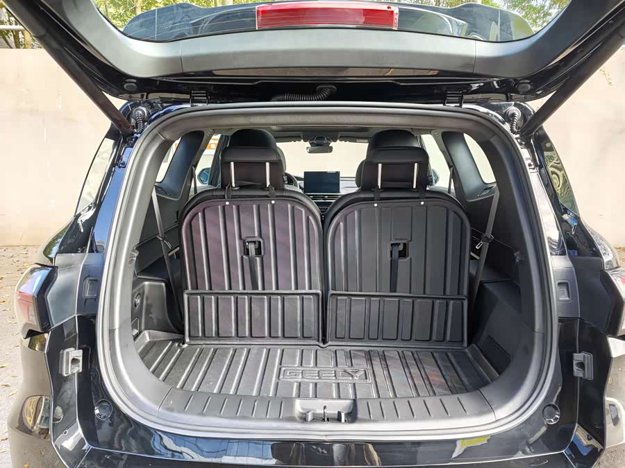 GEELY Okavango L 2025 immagine di auto #38