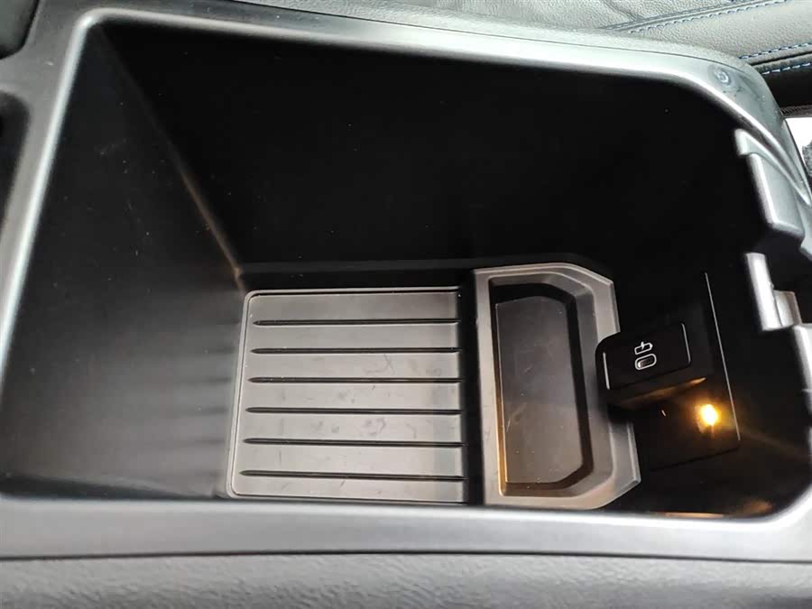 Volkswagen Bora Classic 2023 car image #38