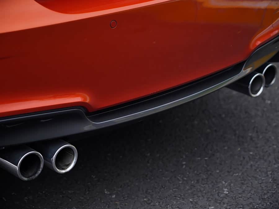 BMW 1 Series M 2012 immagine di auto #38