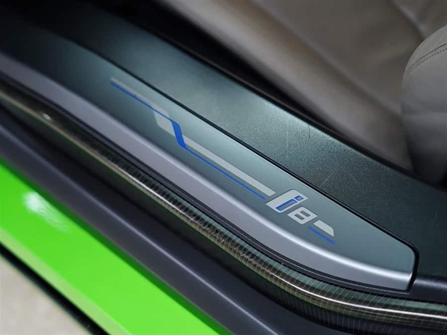 BMW i8 2016 صورة سيارة #38