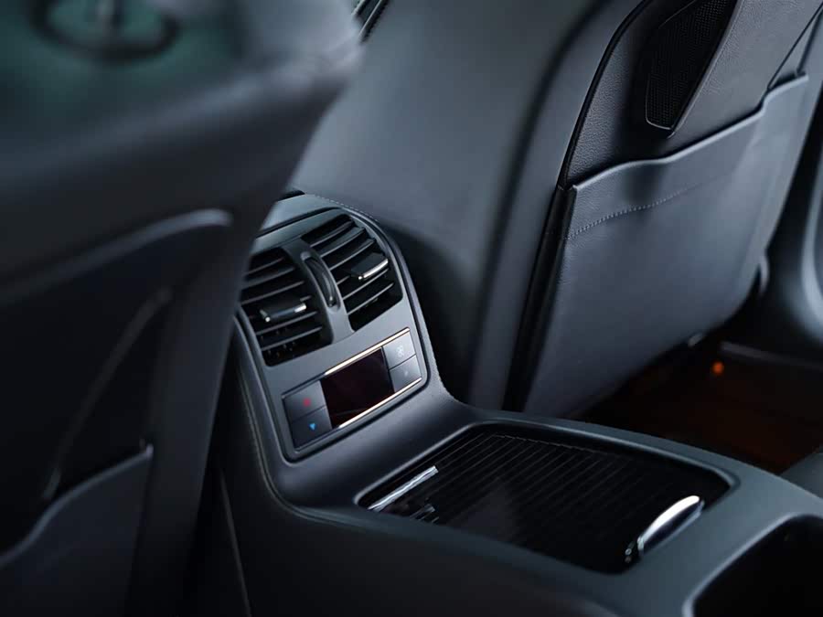 Mercedes-Benz CLS AMG 2017 car image #38