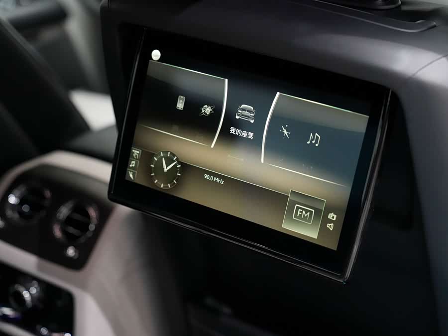 劳斯莱斯 古思特 2023 汽车图片 #38