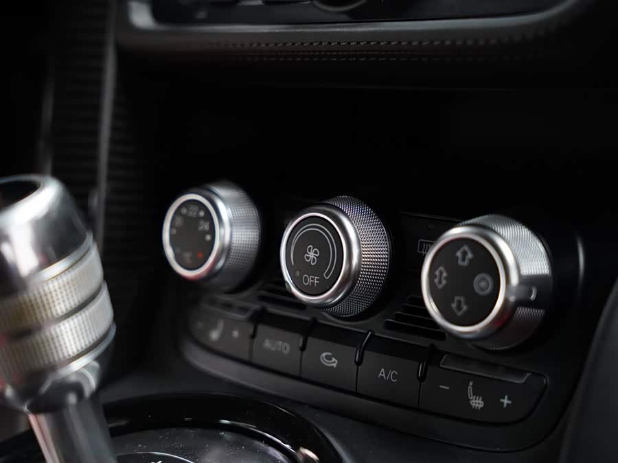 Audi R8 2016 car image #38