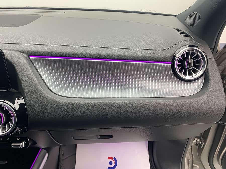 Mercedes-Benz EQA Class 2023 #38 Mercedes-Benz EQA Class 2023 car image #38