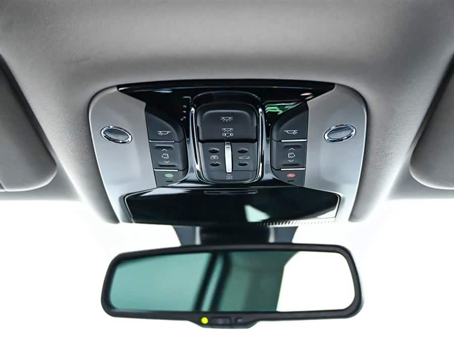 GAC Trumpchi M8 2022 #38 GAC Trumpchi M8 2022 car image #38