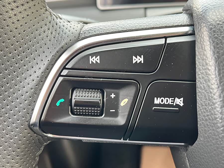 Jetour X70 PLUS 2021 #38 Jetour X70 PLUS 2021 car image #38