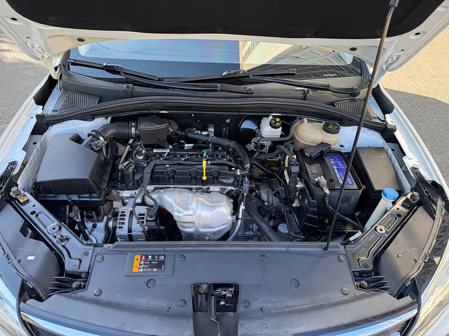 Roewe i5 2020 car image #38