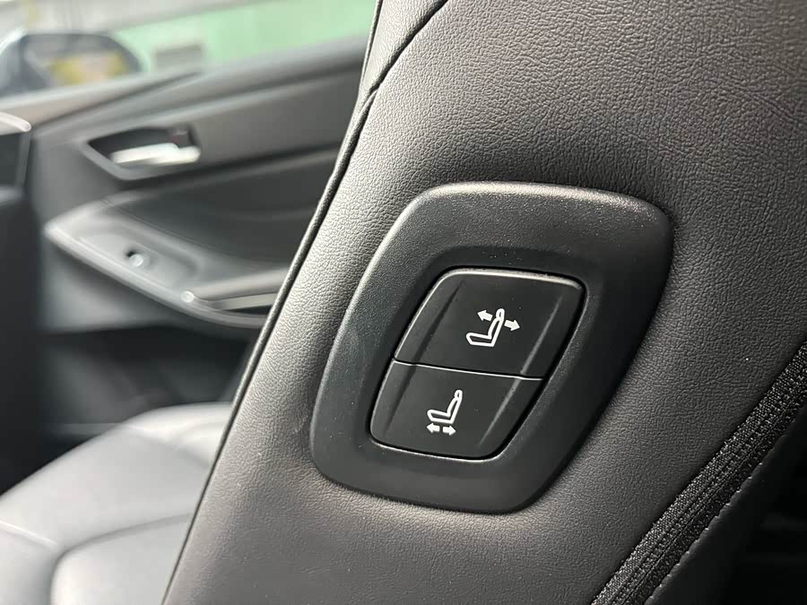 Toyota Avalon 2024 immagine di auto #38