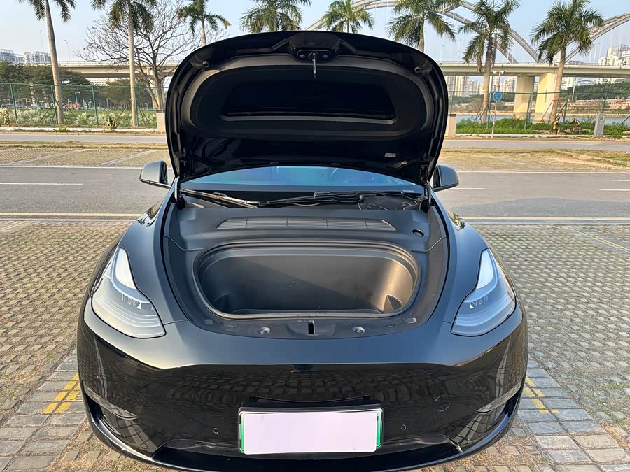 Tesla Model Y 2022 #38 Tesla Model Y 2022 car image #38