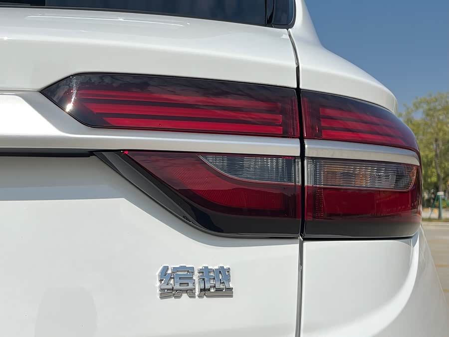 GEELY Coolray 2021 #38 GEELY Coolray 2021 car image #38