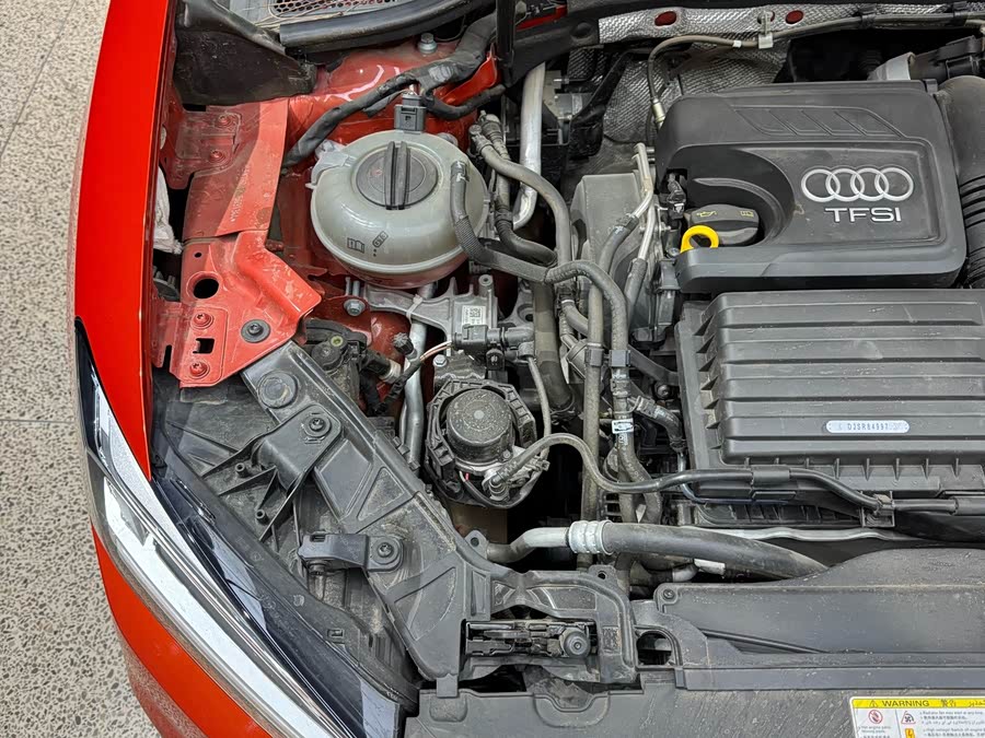 Audi Q2L 2020 صورة سيارة #38