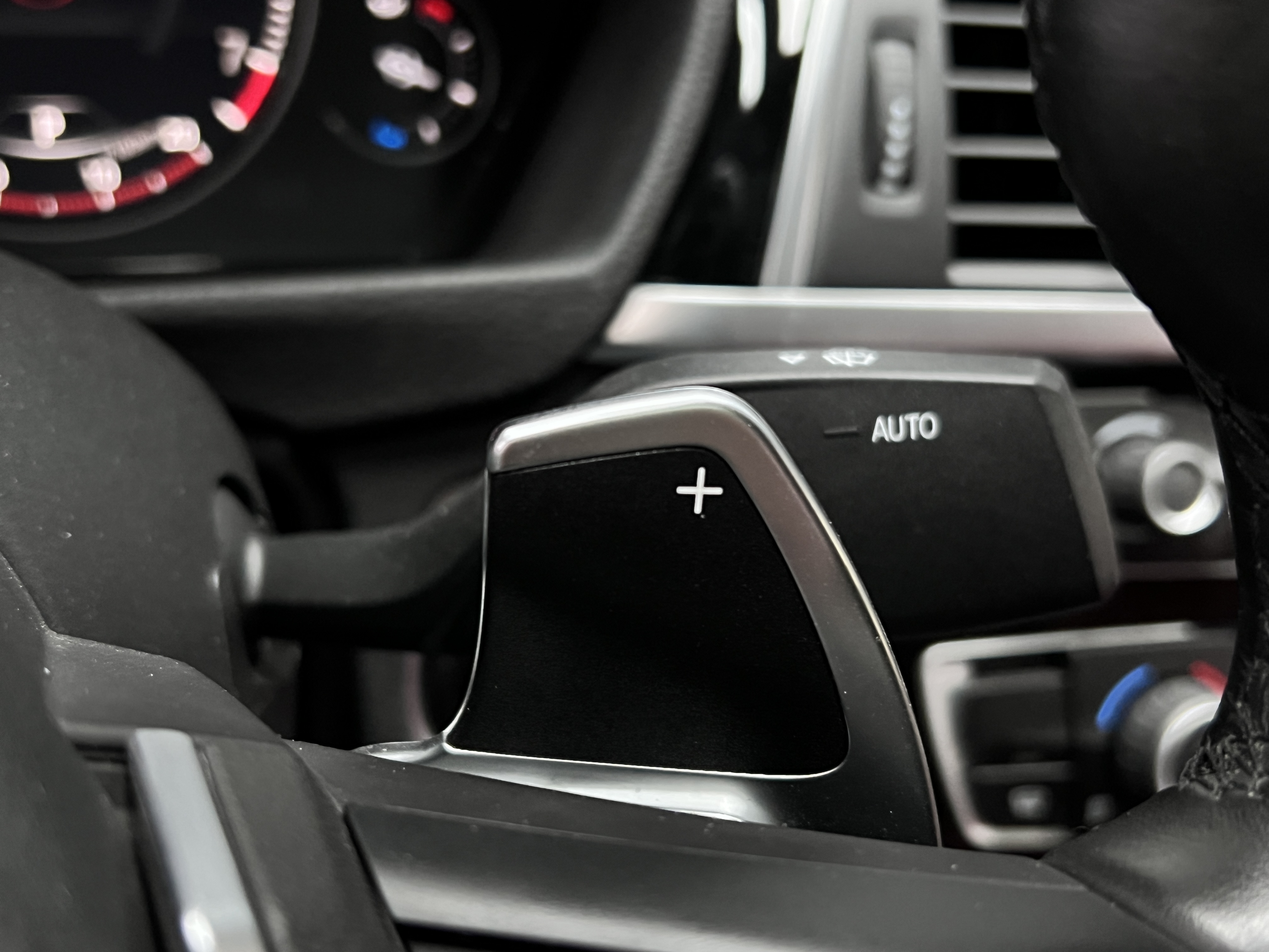 BMW 3 Series GT 2020 car image #38