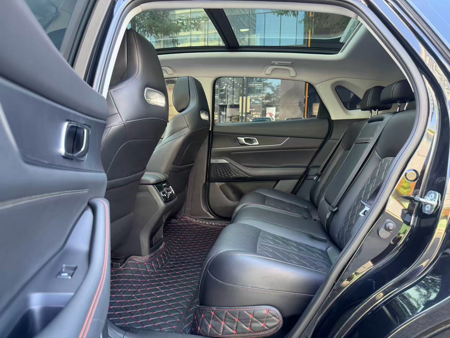 Changan UNI-K 2022 immagine di auto #38