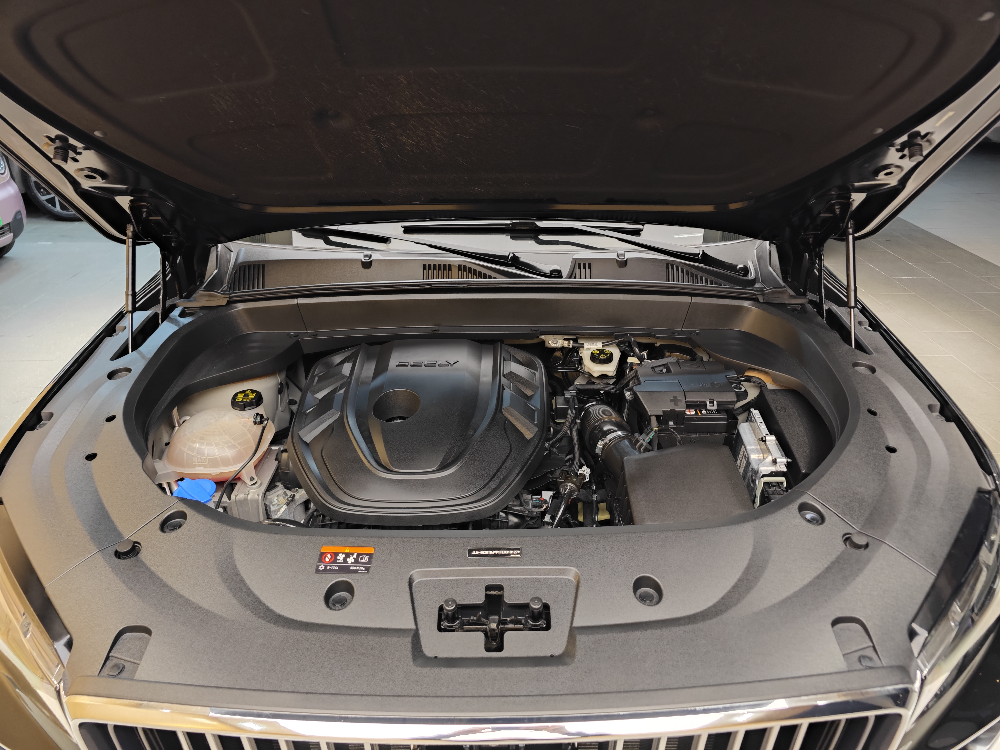 GEELY Monjaro 2023 #38 GEELY Monjaro 2023 car image #38