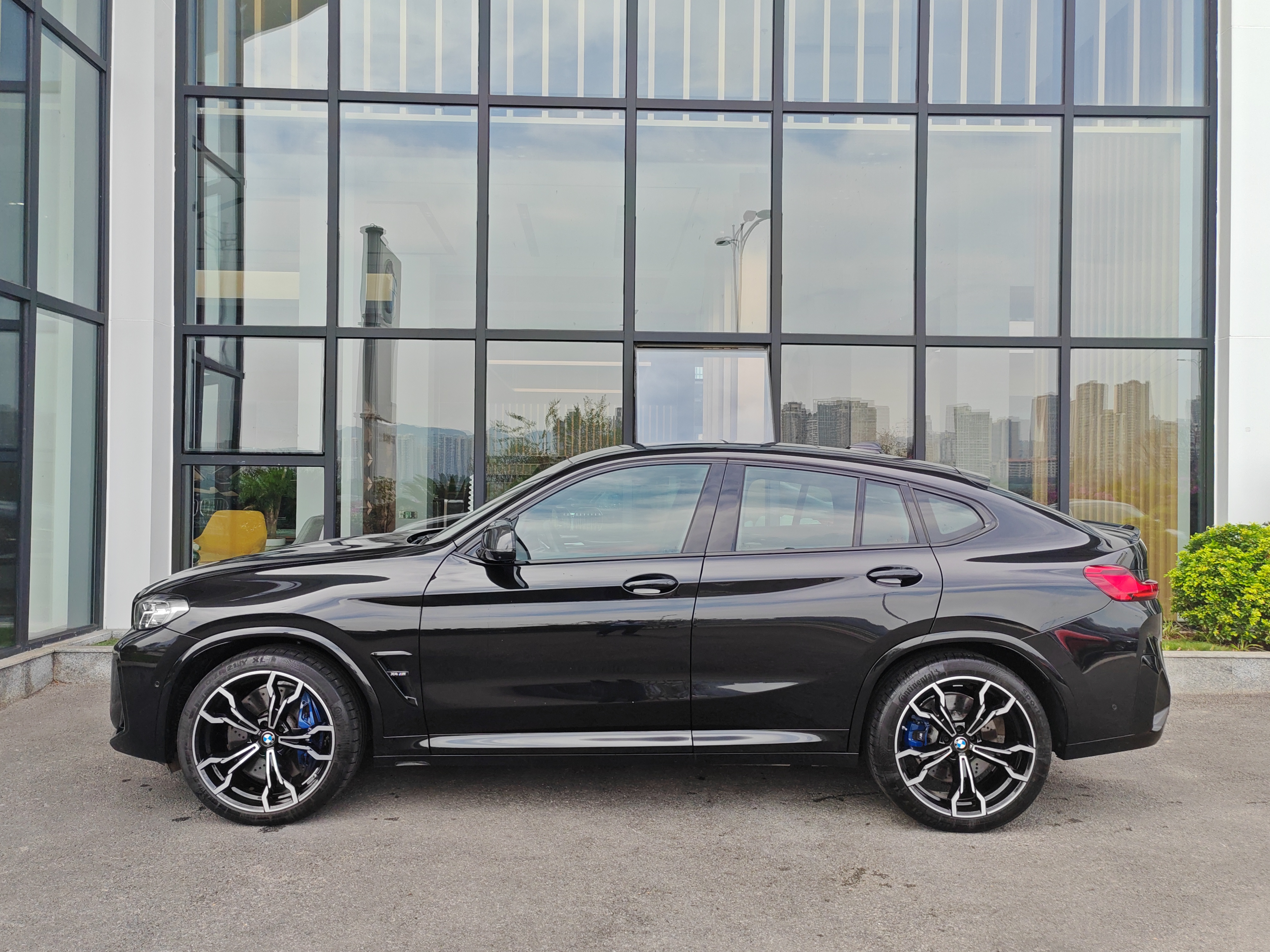 BMW X4 M 2024 #38 BMW X4 M 2024 car image #38