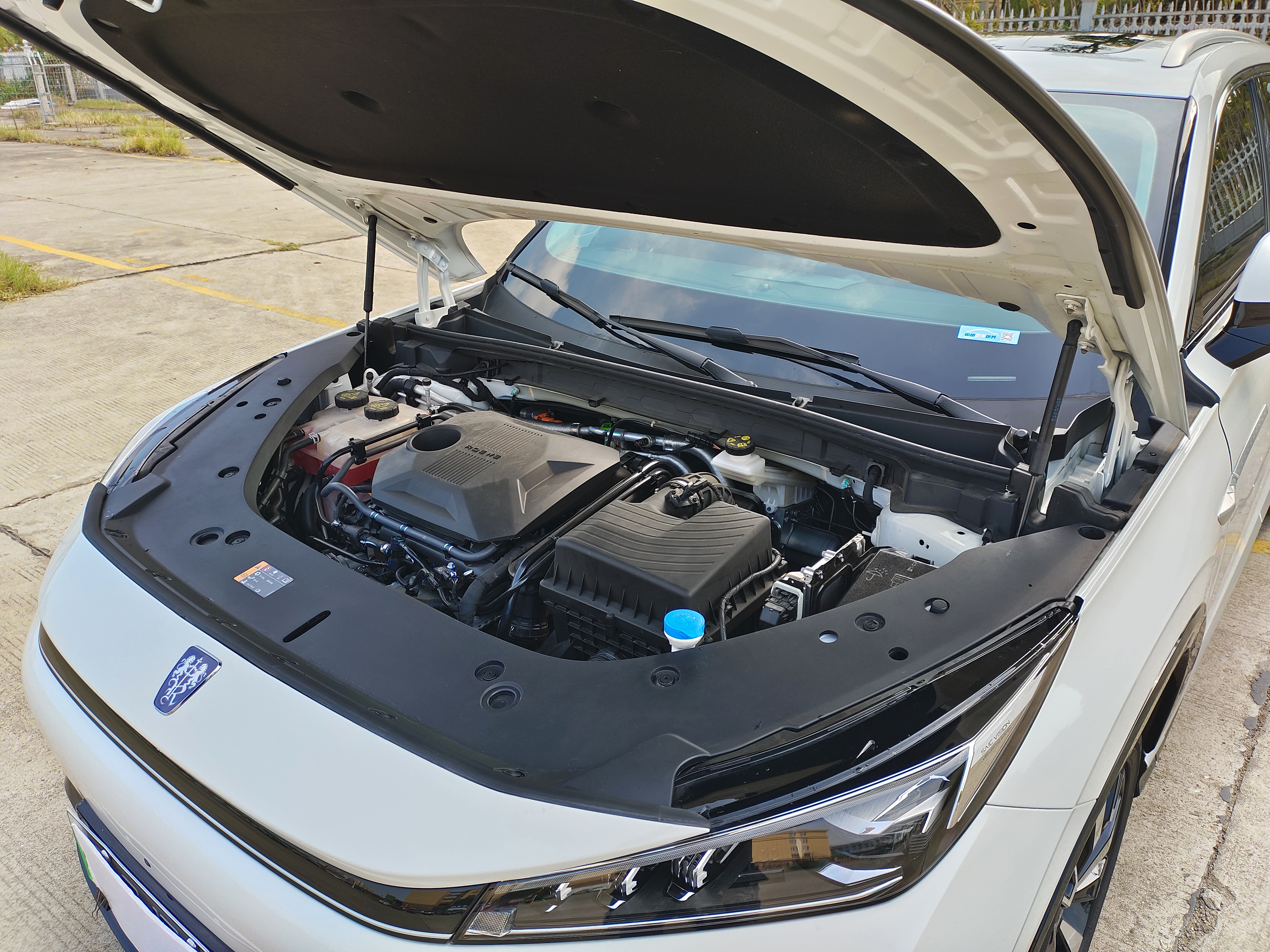 Roewe D5X DMH 2024 car image #38