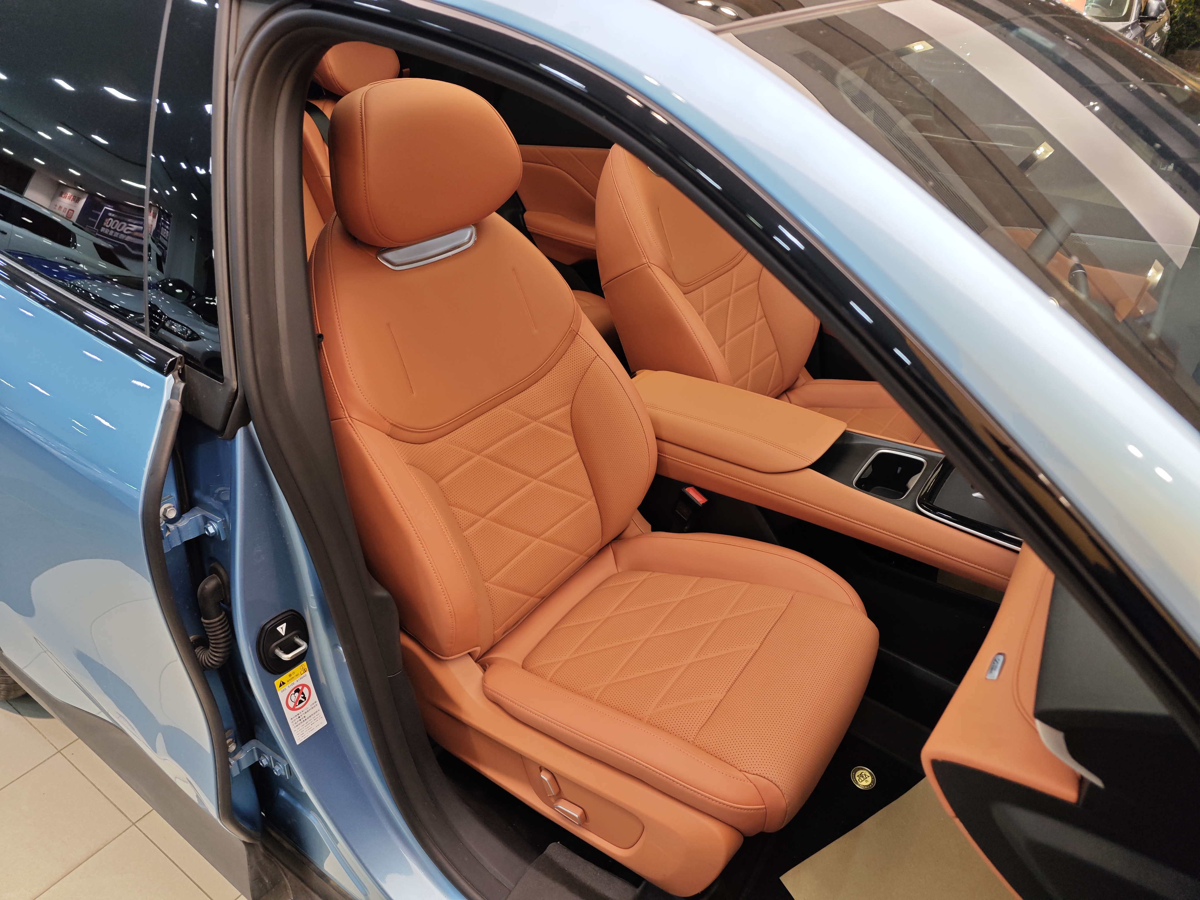 Deepal S05 2025 immagine di auto #38