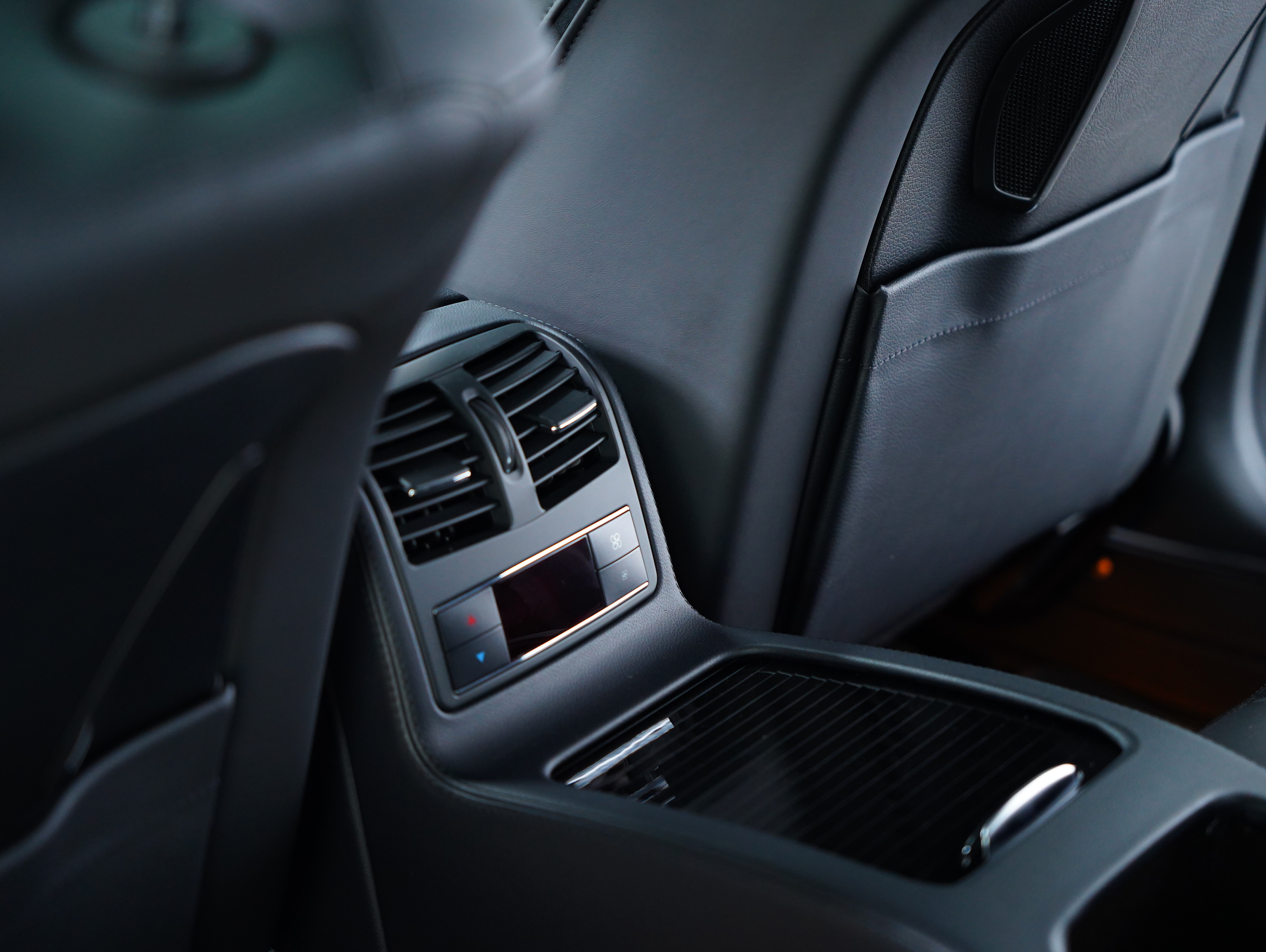 Mercedes-Benz CLS AMG 2017 car image #38