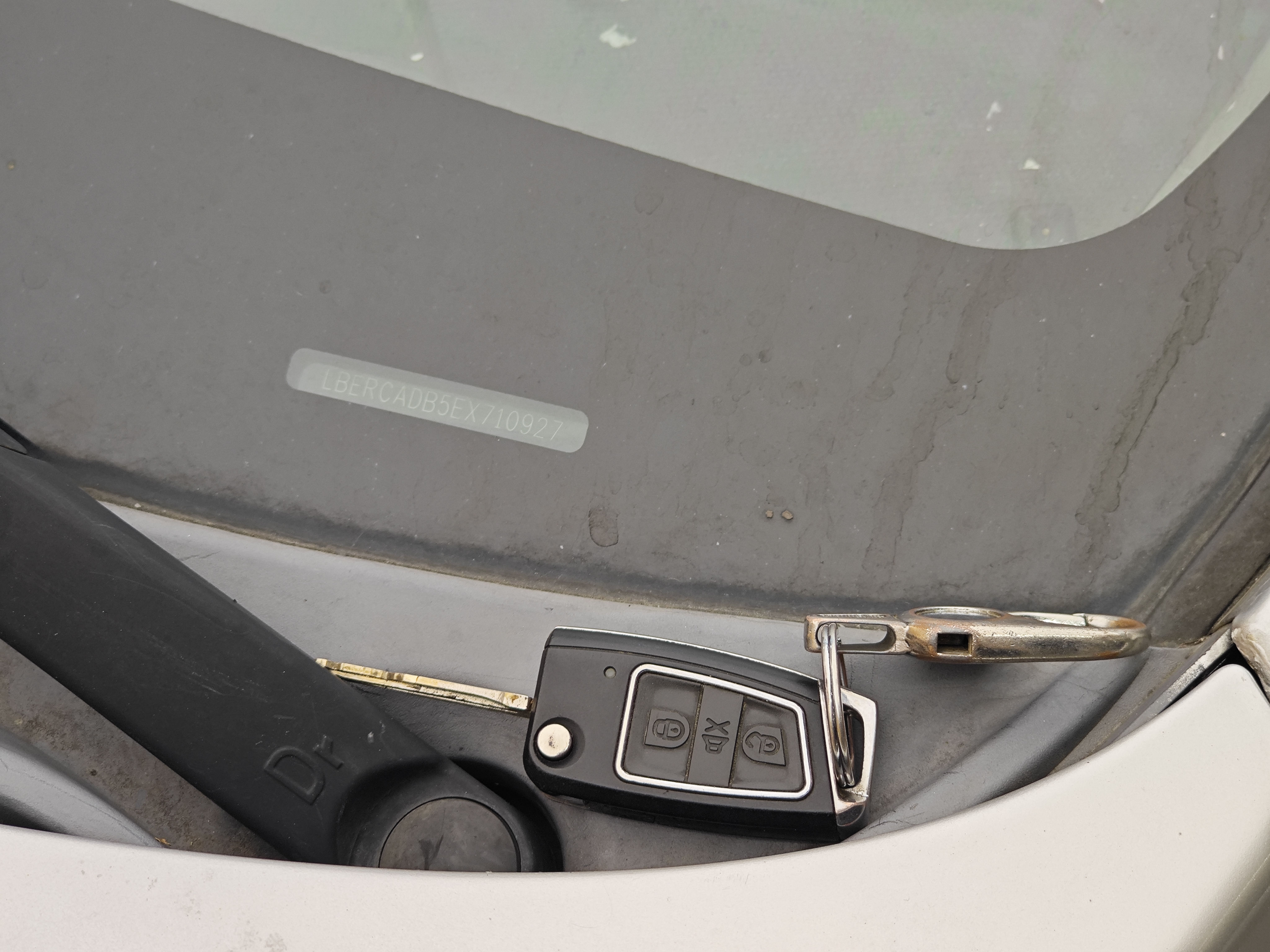 Hyundai Reina 2015 imagem de carro #38