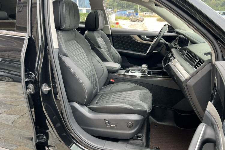 HongQi HS5 2020 car image #38